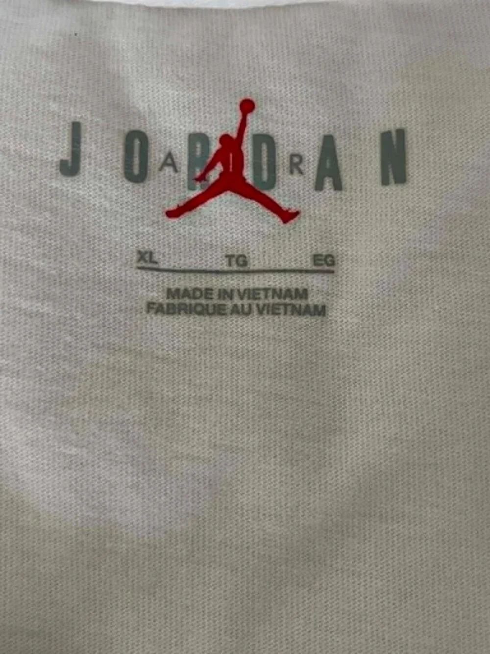 Air Jordan Men's Graphic Basic T-Shirt size XL